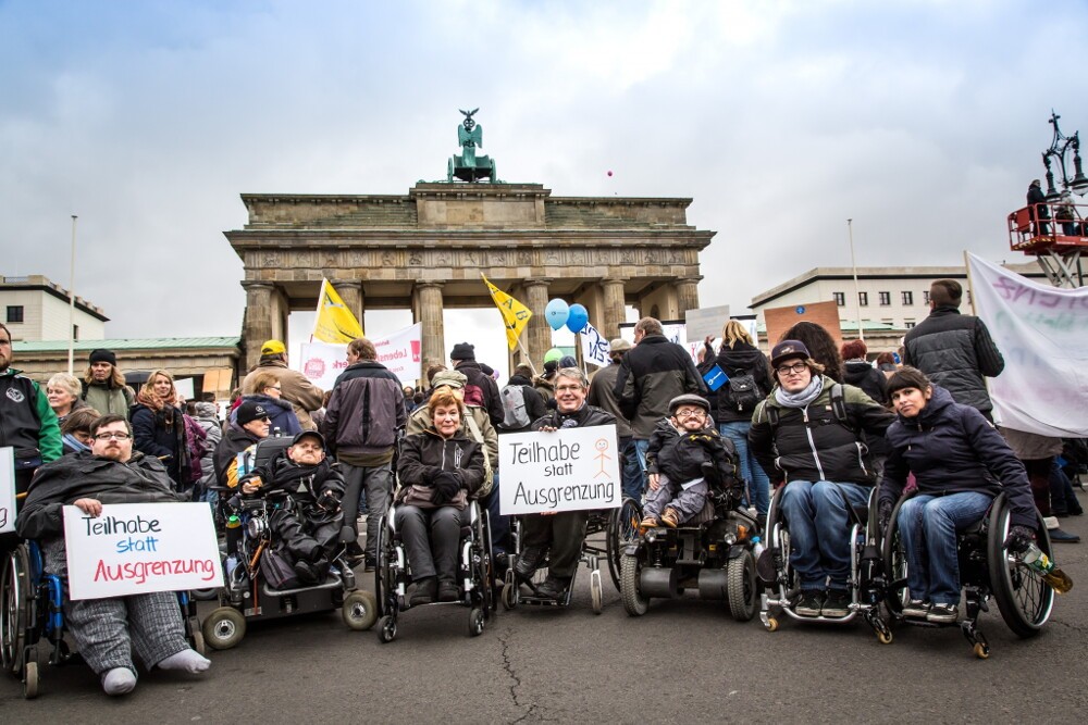 Demonstration zur Anhörung des Bundesteilhabegesetzes in Berlin.